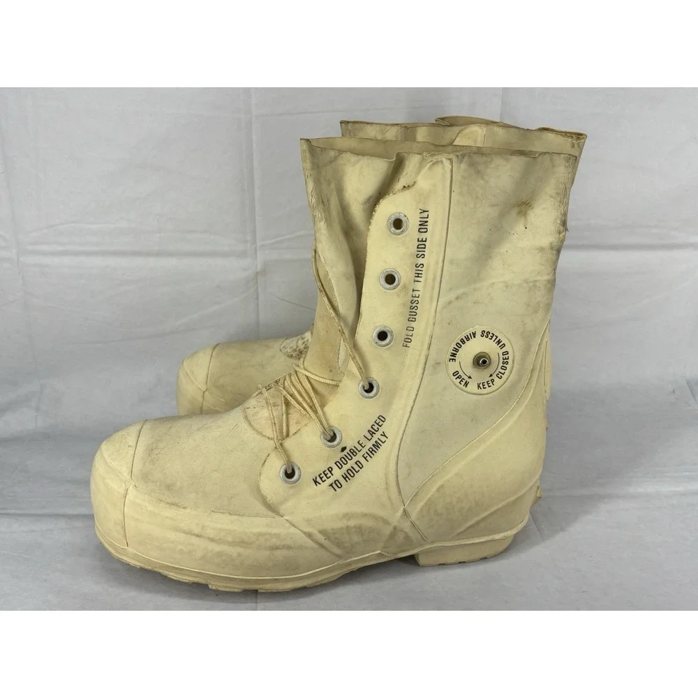 US Military DLA 100-82-C-4041 Mens Off White Bunny Boots Cold Weather 9R Mickey